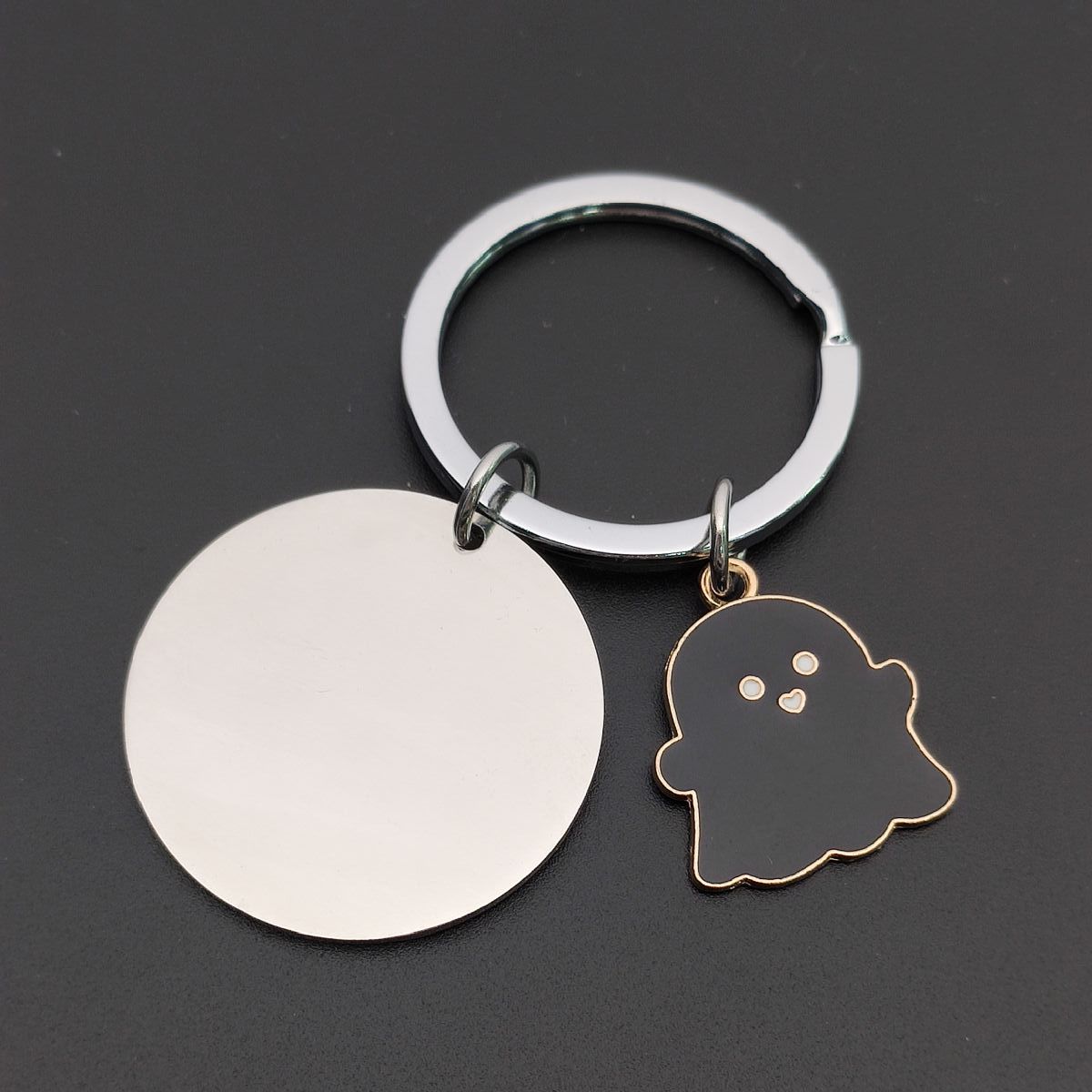 Creativity  Metal Keychain Hal - Street Fashion Rings 评论和价格