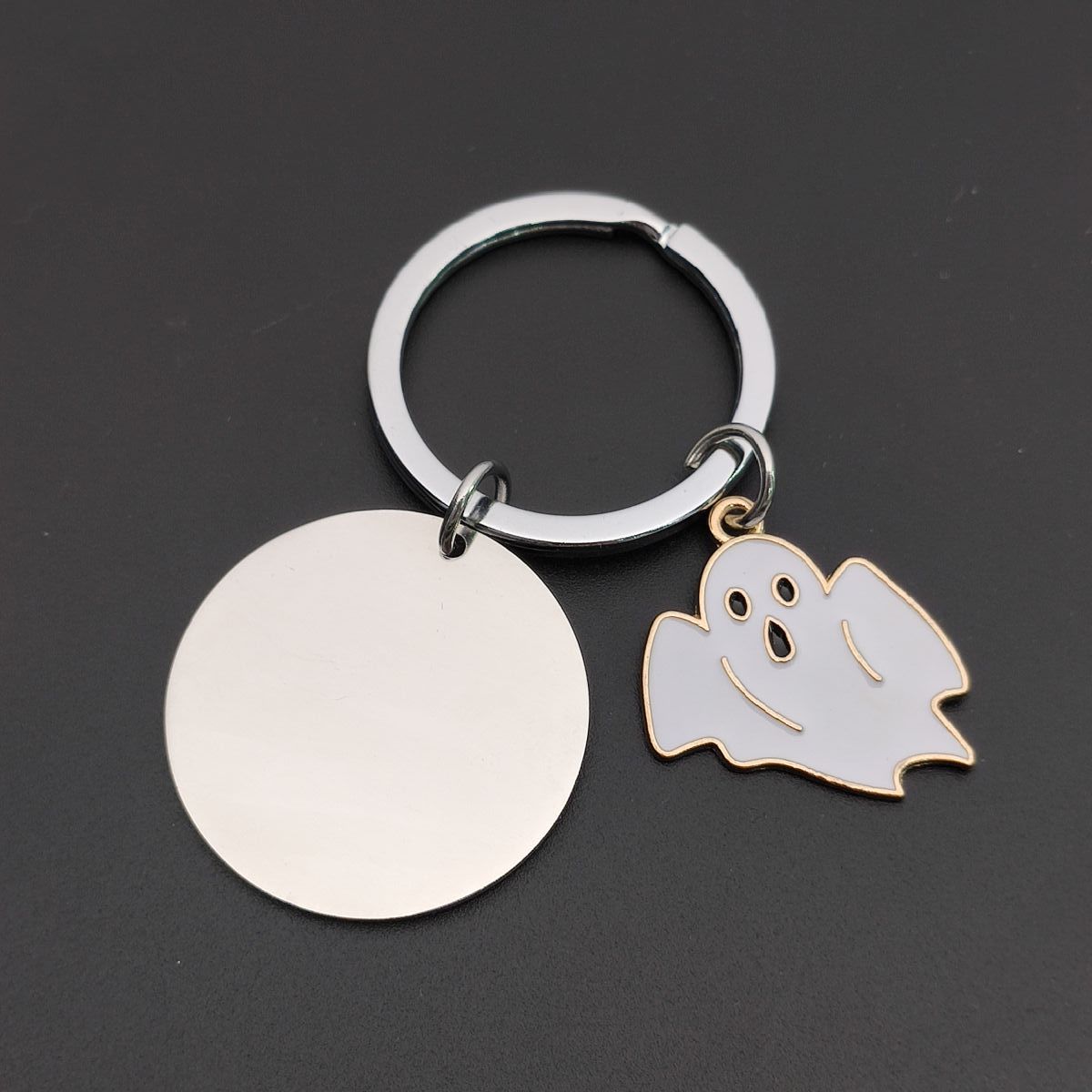 Creativity  Metal Keychain Hal - Street Fashion Rings 评论和价格